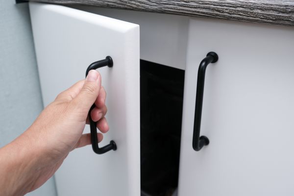 Cabinet Door Repair in Temple